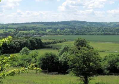 a historic view across the gap in the chiltern hills geograph.org.uk 1353511